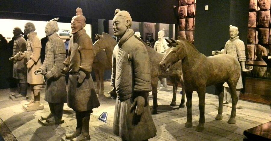 1 Day Beijing to Xi'an Terracotta Warriors Tour by Air - Meeting the Terracotta Army