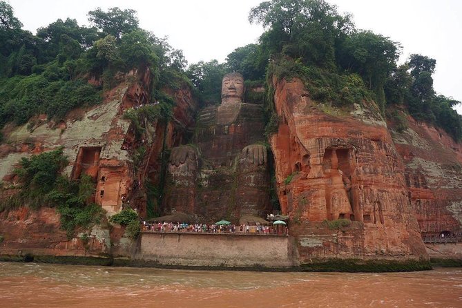 1-Day Chengdu Panda Base and Leshan Giant Buddha GROUP Tour - Two Chengdu icons, connected by a long road day