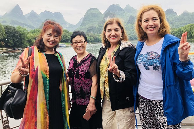1 Day Private Tour: Li River Cruise from Guilin & Yangshuo Biking - Guides who make the private format useful
