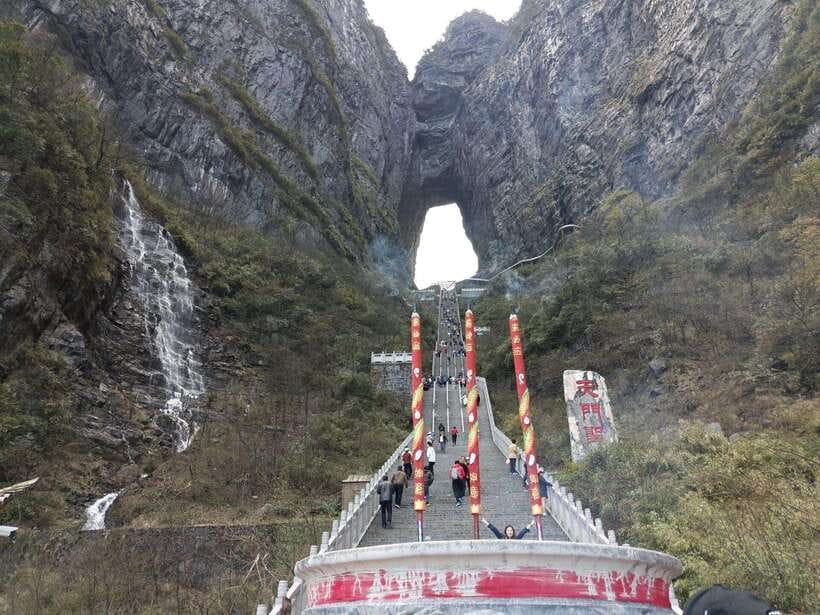 1-Day Private Tour to Zhangjiajie Highlights - Why Zhangjiajie National Forest Park deserves a full day