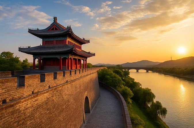 10 Days Enchanting Tour - Shanghai closes with towers, river lights, and old neighborhoods