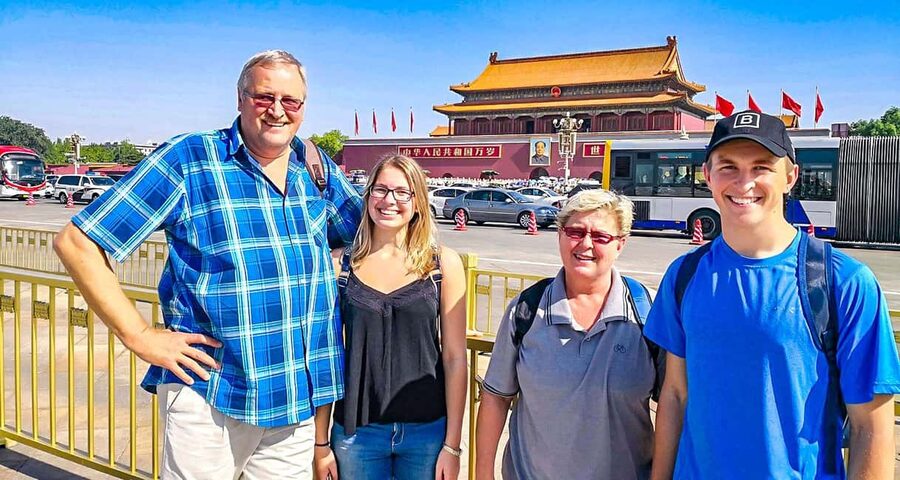 2-Day All-Inclusive Tour: Great Wall, Forbidden City & More - Lama Temple, a working place of worship