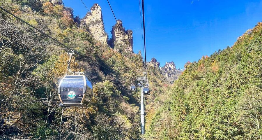 2-Day Avatar Mountain, Glass Bridge, and Mt. Tianmen Tour - Tianzi Mountain and the ride back down