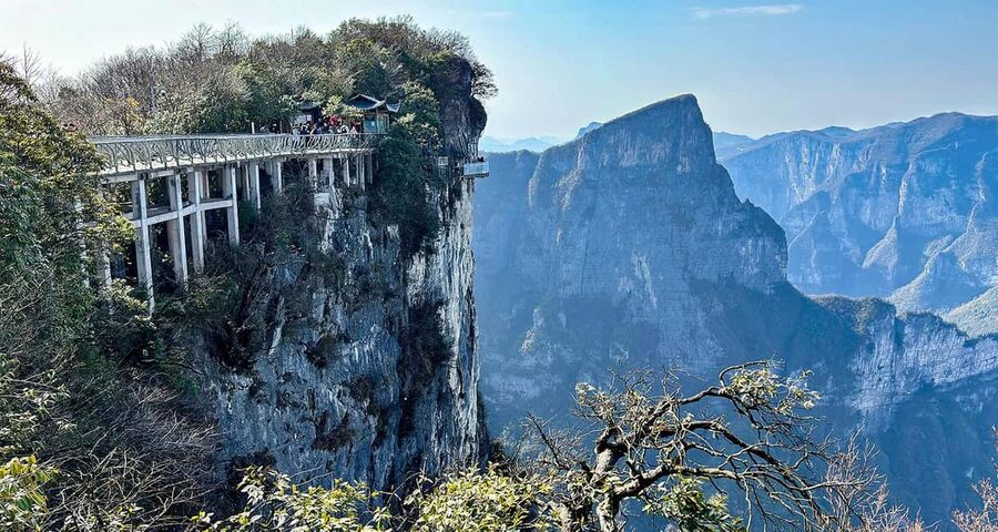 2-Day Avatar Mountain, Glass Bridge, and Mt. Tianmen Tour - Group size, transport, and pace