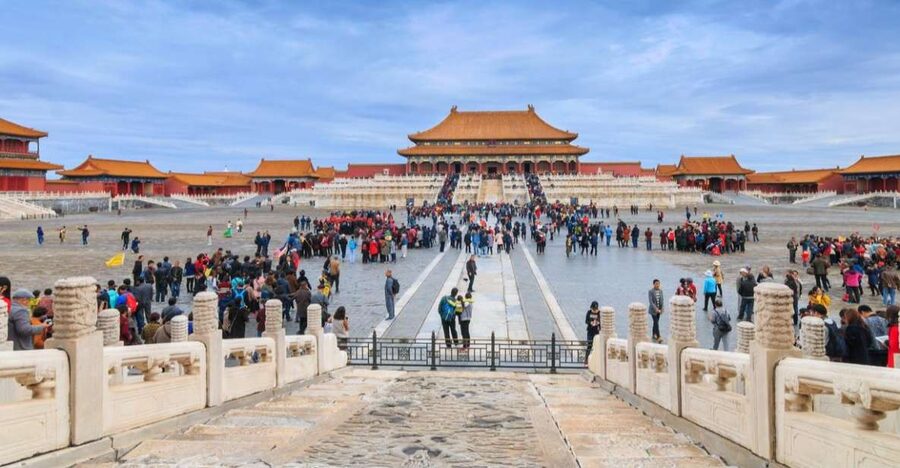 2-Day Beijing Highlights Tour with Peking Duck - Inside the Forbidden City’s central axis