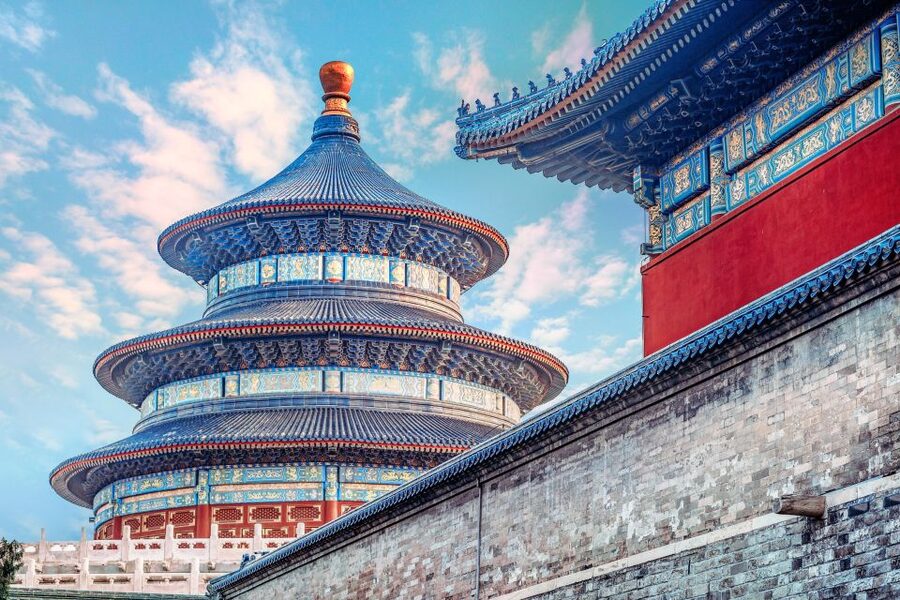 2-Day Beijing Highlights Tour with Peking Duck - Day 2: Choosing between Badaling and Mutianyu