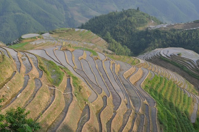2 Day Guilin Highlights Li River Cruise and Longji Terraces Tour - Day one: the two-hour ride to Longji