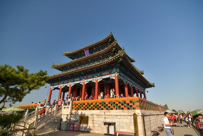 2-Hour Beijing Private Jingshan Coal Hill Park and Beihai Park Walking Tour - What the $66 price really covers