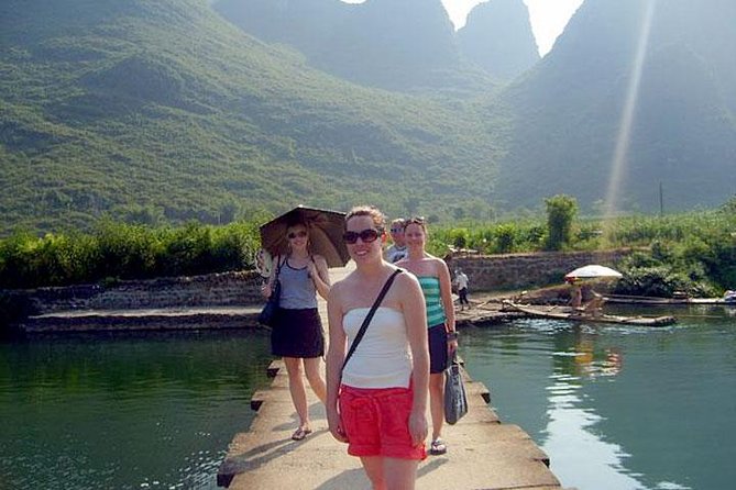 3-Day Private Guilin Tour with Li River Cruise and Yangshuo - Day two: four hours on the Li River