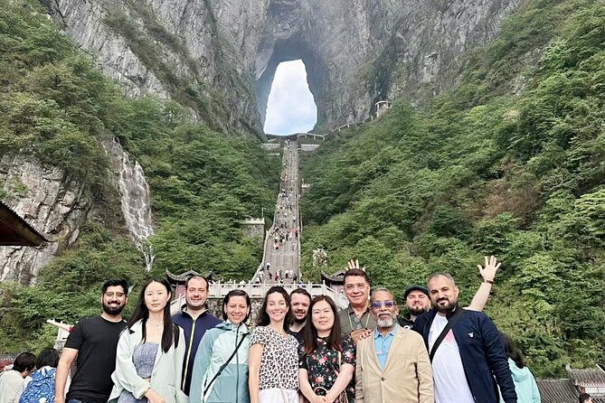 3-Day Private Zhangjiajie Discovery Tour with Glass Bridge - Day 2: Bailong Elevator, Yuanjiajie, and Tianzi Mountain