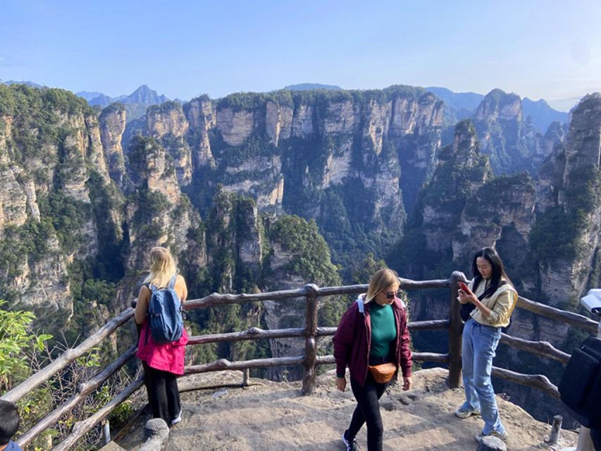 4-Day Highlights of Zhangjiajie With Sunrise Experience - What the $366 price really covers
