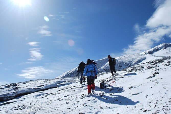 4 Days Haba Snow Mountain Climbing Tour (Lijiang-Shangri-La) - Day one: Upper Tiger Leaping Gorge before Haba Village