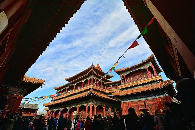 4-Hour Private Tour: Lama Temple, Confucius Temple, Guozijian Museum with Dim Sum - What the guides add to the experience