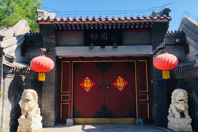 4-Hour Private Tour of Calligraphy Class, Hutong and Dumplings - From the Wangfujing area into the hutongs