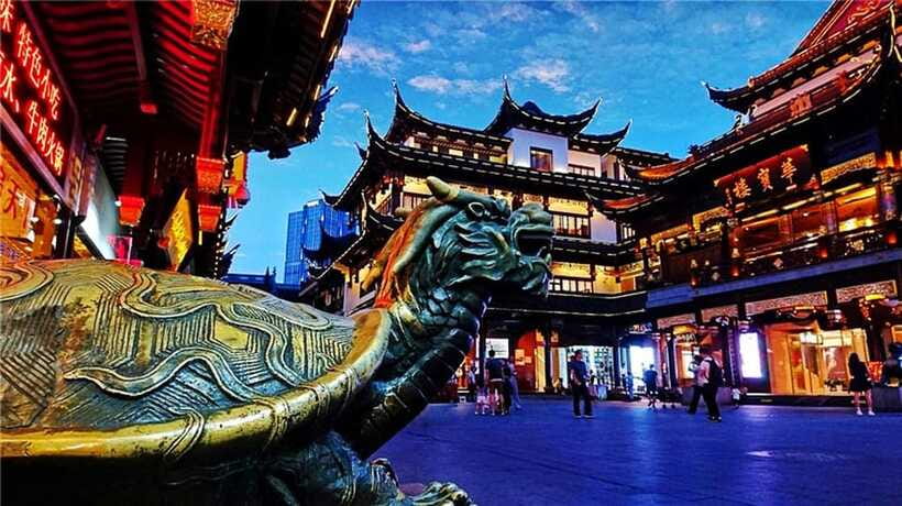 4-Hour Shanghai Best Garden and Temple Tour with Tea Tasting - Booking advice and final verdict