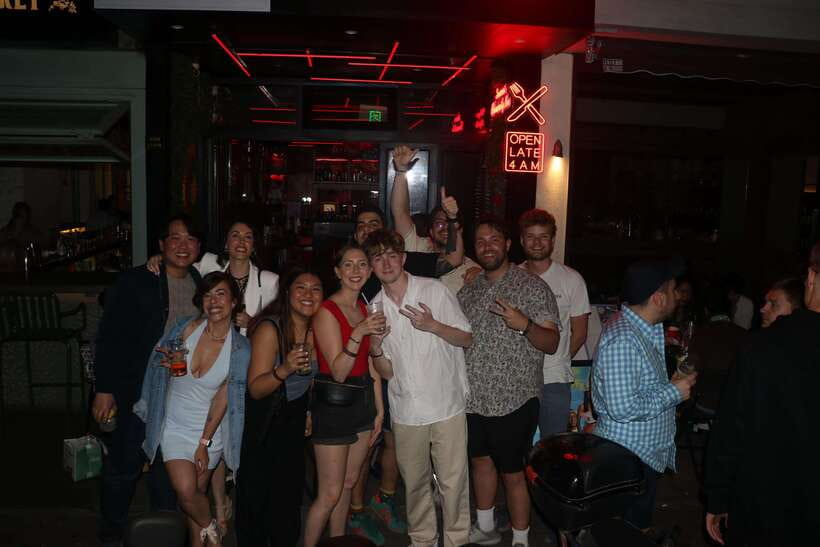 4-Hour Shanghai Pub Crawl (bars & nightclub hopping) - Photos and the small details that matter