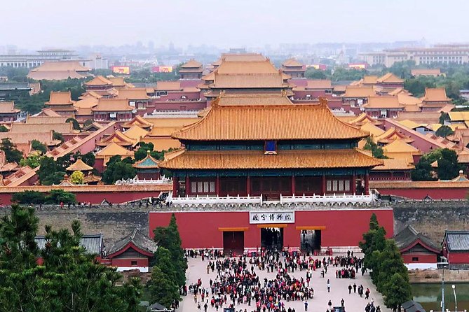 4 Hrs Forbidden City In depth Tour with Hotel pickup - Tiananmen Square: one hour before the palace