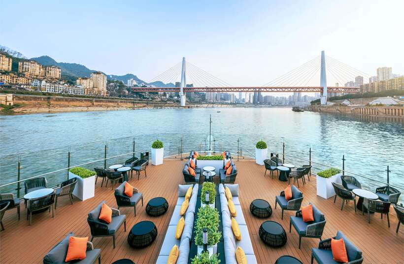 4D3N Yangtze River Victoria Cruise: Chongqing to Yichang - Day 2 at Shuang Gui Mountain and Fengdu