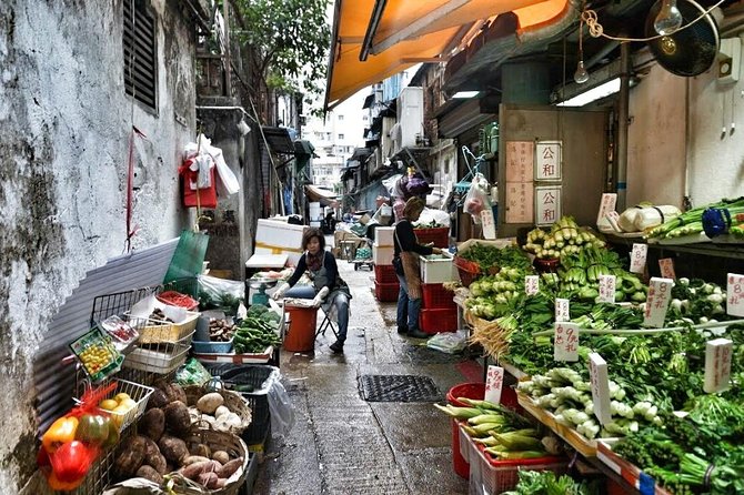 5-Hour Private Customized Walking Tour in Hong Kong - Starting at 9:30 am from your hotel