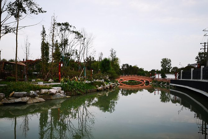 6-Hour Private Chengdu City Walking Tour with Tea Tasting - The one-hour kung-fu tea ceremony