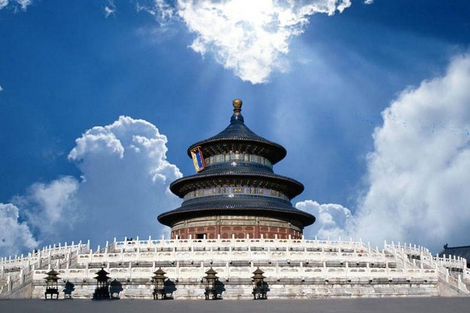 7 Days Private Tour of Beijing, Xian, Shanghai by Bullet Train - Day 2: Mutianyu, a Ming tomb, and Olympic Beijing