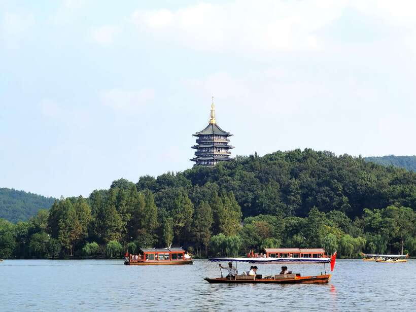 7 hours Hangzhou Tour Itinerary - Guide quality and language choices