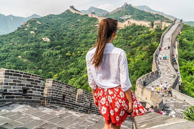 8-Day All-inclusive Private Tour to Beijing, Xi'an and Shanghai - Xi’an’s city wall, mosque, and Muslim Quarter