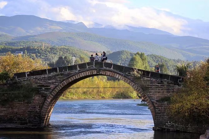 9 days Ancient Town Tour - Who will enjoy this route most