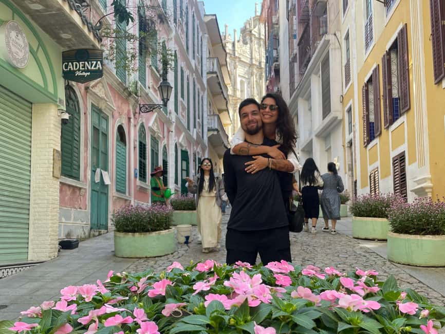 A Perfect Day in Macau: A Walking Tour from Ruins to Casinos - Key points at a glance