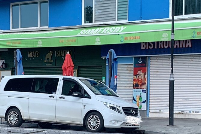 A Private City Tour of Hong Kong with Mercedes-Benz - Stanley Market and Hong Kong Island’s south coast
