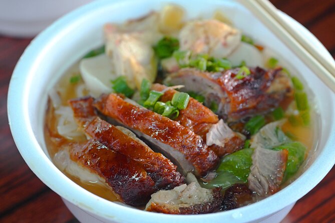 Aberdeen Food Tour | Private Sampan w/Noodles & Floating Kitchen - Eating sampan noodles in the typhoon shelter tradition
