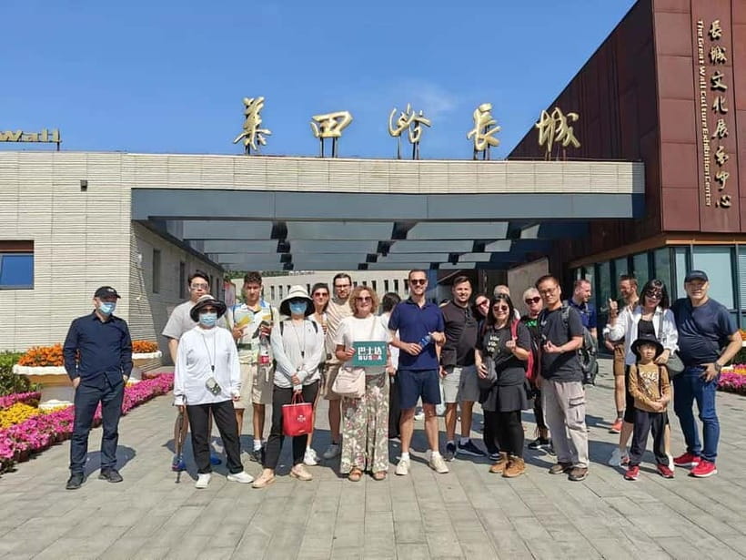 Afternoon Bus Transfer to Mutianyu Great Wall + Entry Ticket - The free scenic-area shuttle