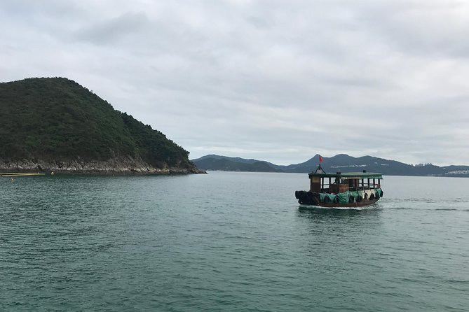 Afternoon Hiking Tour Sharp Island Geopark - Hap Mun Bay Beach starts the 1.5-hour hike