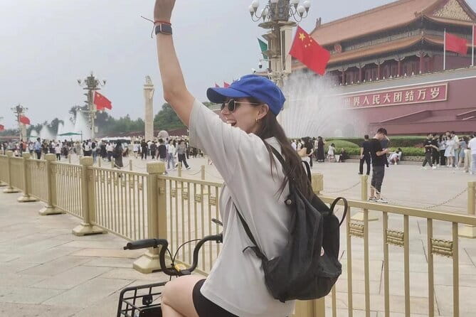 All-Inclusive Mutianyu Great Wall Hiking and Helicopter Overlook Tour - Who will get the most from this day