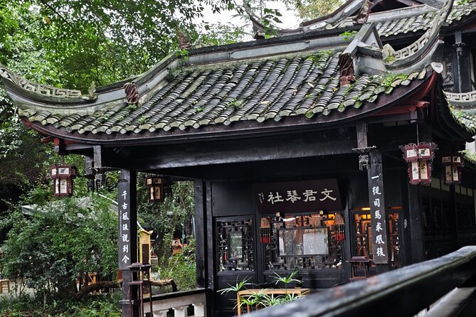 All Inclusive Private Day Tour of Chengdu Old Streets including City Top Attractions - Why this tour works well as a first day in Chengdu