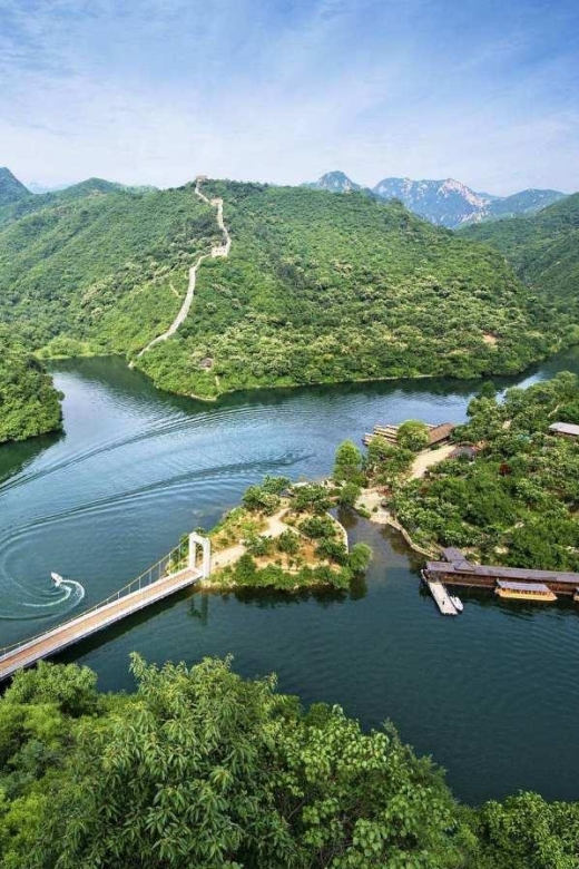 All-Inclusive Private Tour:Mutianyu&Huanghuacheng Great Wall - Who gets the most from this tour