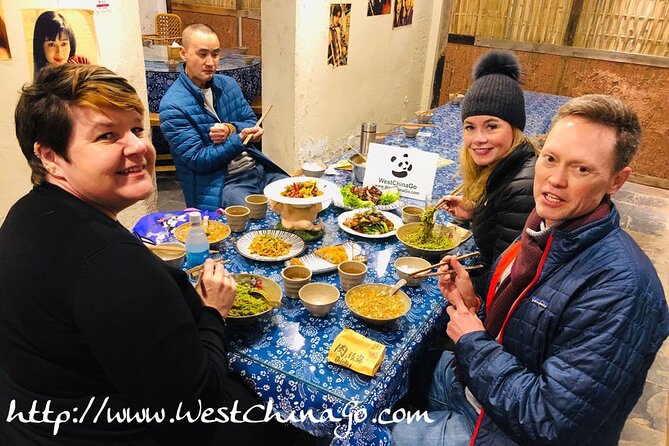 All Inclusive Private Trip to Chengdu Giant Panda Base and Leshan Giant Buddha - Starting early at Chengdu Panda Base