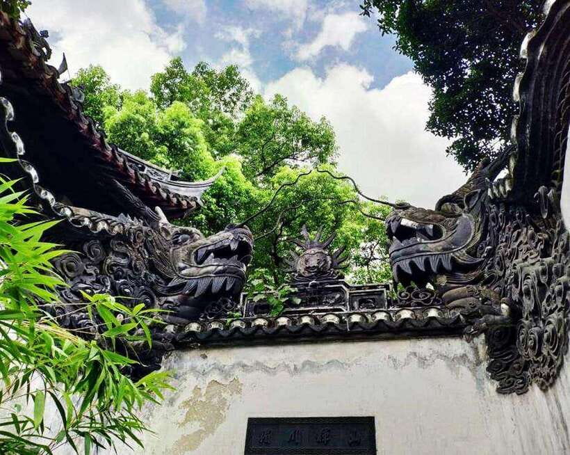 All Inclusive Shanghai City Tour : Old and New Highlights - Starting at the Bund beside the Huangpu River