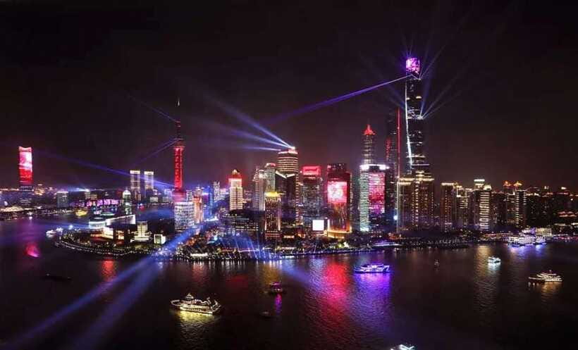 Amazing Shanghai Night Lights:River Cruise &Private Transfer - Small drawbacks worth weighing
