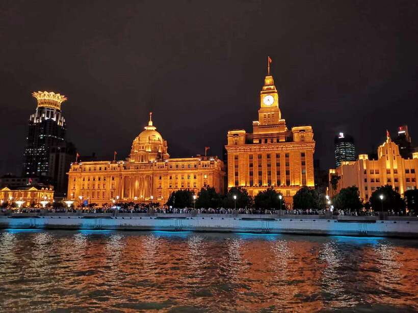 Amazing Shanghai Night Lights:River Cruise &Private Transfer - Leaving your downtown hotel in a private car