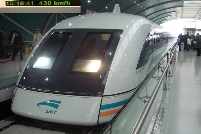 Arrival Transfer by High-Speed Maglev Train: Shanghai Pudong International Airport to Hotel - What the service does well