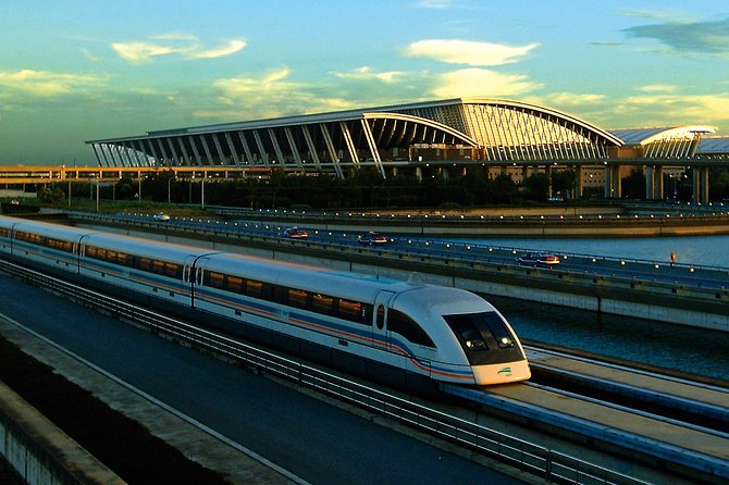 Arrival Transfer by High-Speed Maglev Train: Shanghai Pudong International Airport to Hotel - Getting from arrivals to the Maglev platform