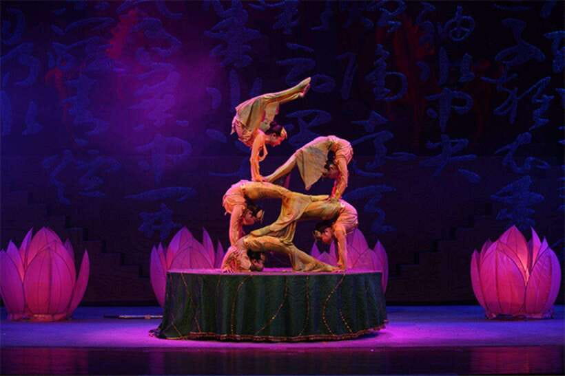 Beijing: Acrobatic Show Tickets Traditional & Modern Fusion - What the price means at $27
