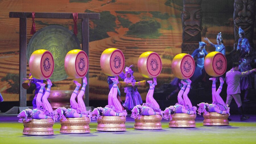 Beijing: Acrobatic Show Tickets Traditional & Modern Fusion - Who should book this Beijing show?