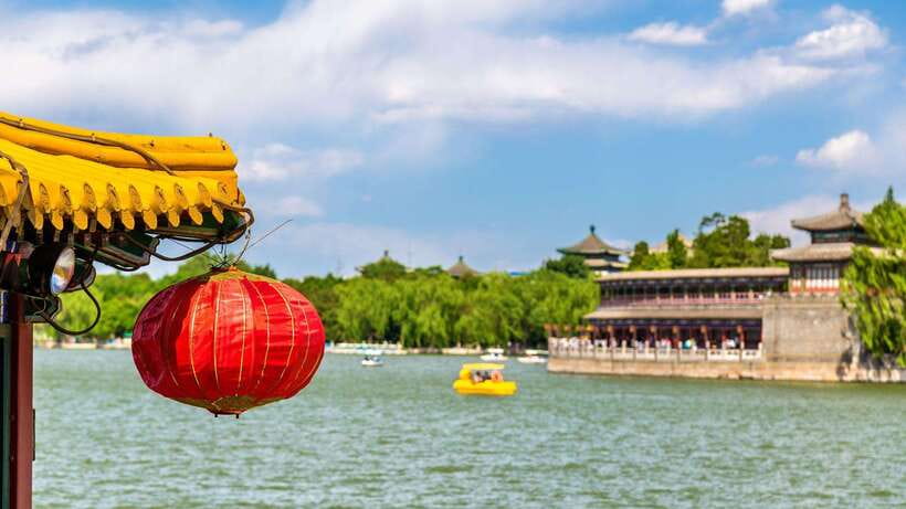 Beijing: Beihai Park Entry Ticket & English PDF Guidebook - Practical tips for making the most of your three hours