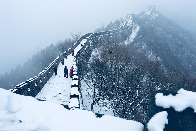 Beijing Budget EXPRESS TAXI To Great Wall of China at MuTianYu - Arriving at Mutianyu and choosing your ticket
