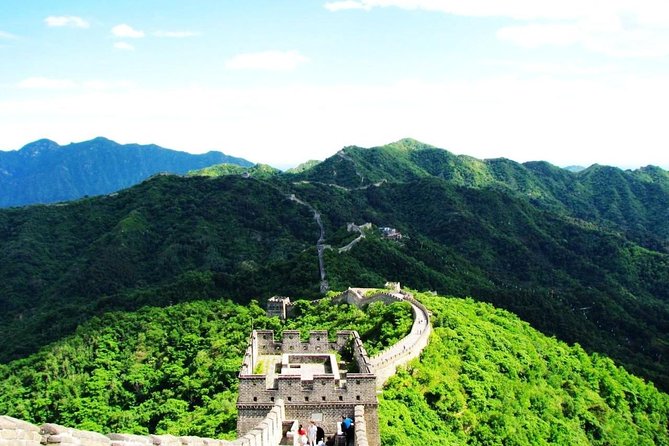 Beijing Bus Group Tour Of Badaling Great Wall Without Lunch - The 90-minute ride north from Beijing