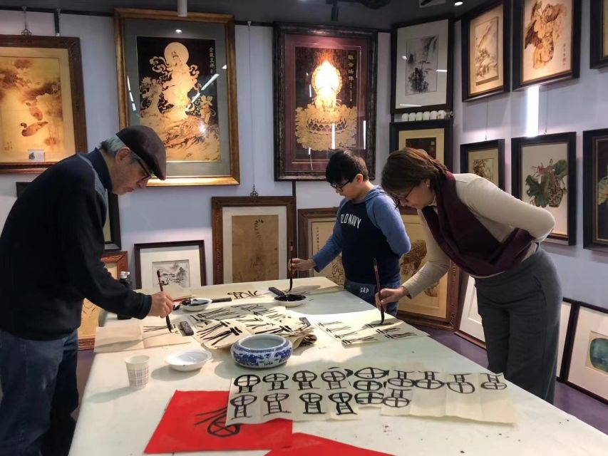 Beijing Calligraphy Class - From practice strokes to a finished piece