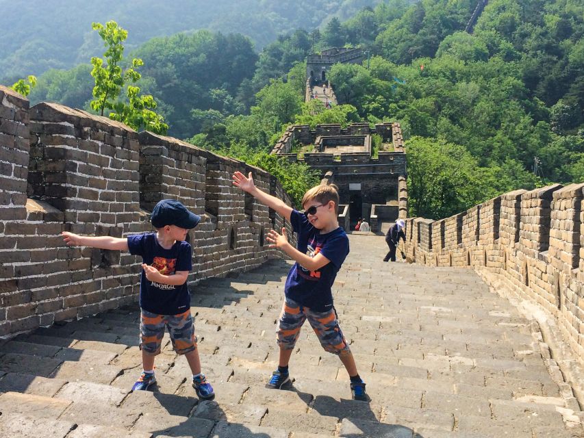 Beijing Classic 2-day Package Tour - Yandai Byway and Beijing’s hutong lanes