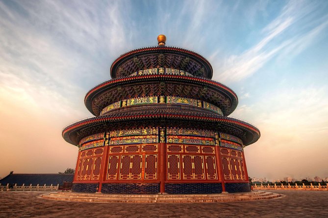 Beijing Classic Full-Day Tour including the Forbidden City, Tiananmen Square, Summer Palace and Temple of Heaven - The guides who shape the experience